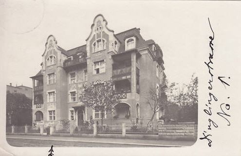 Dinglingerstraße 1