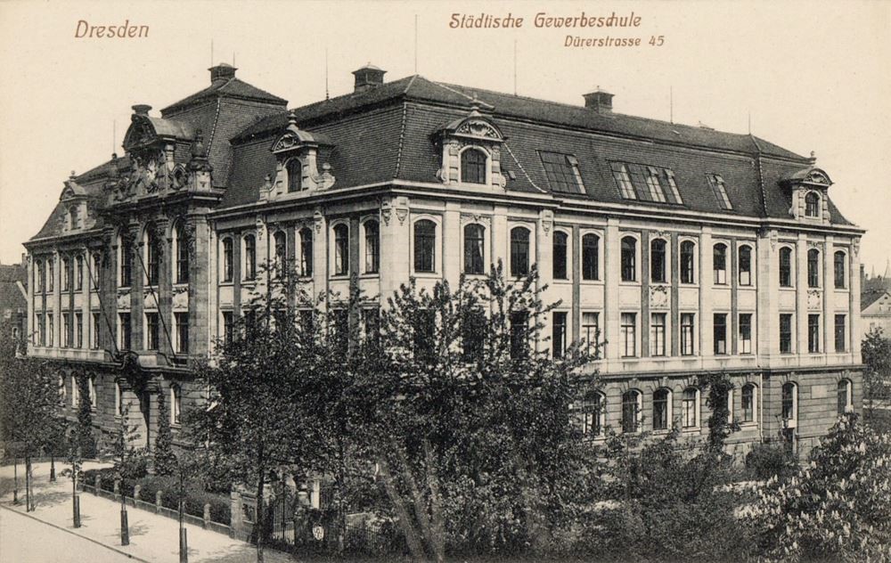 Dürerstraße 45