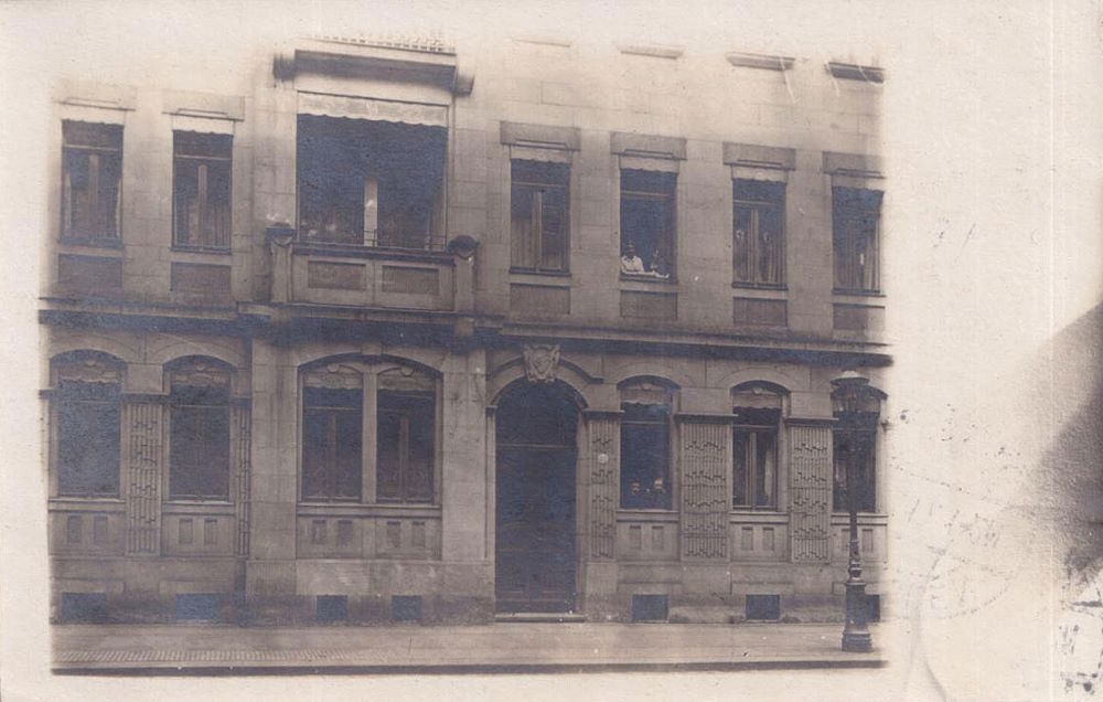 Elisenstraße 82