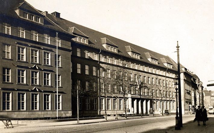 Gerokstraße 18