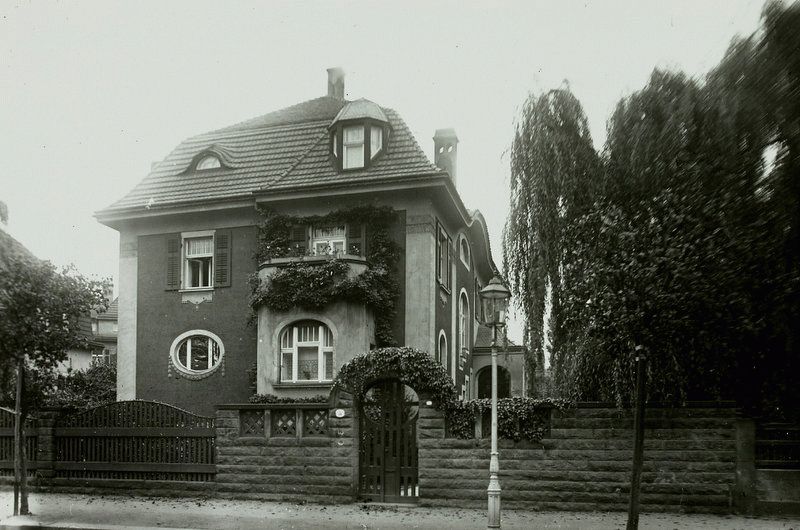 Henzestraße 5