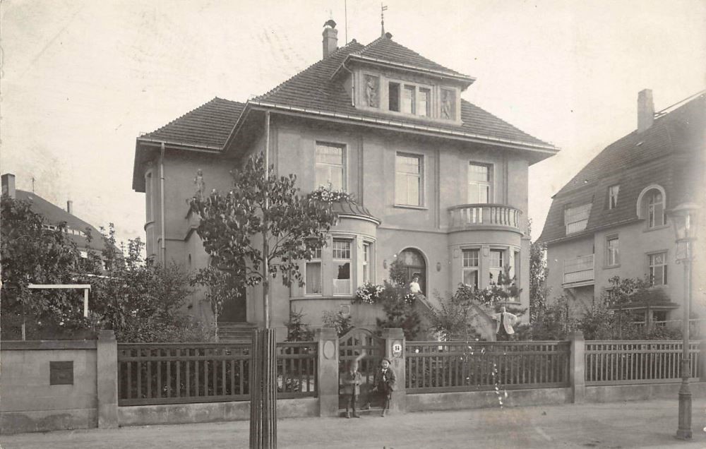Henzestraße 14