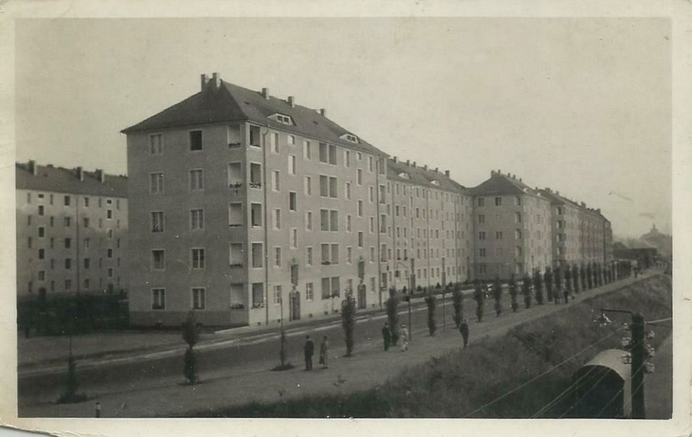Käthe-Kollwitz-Ufer 42