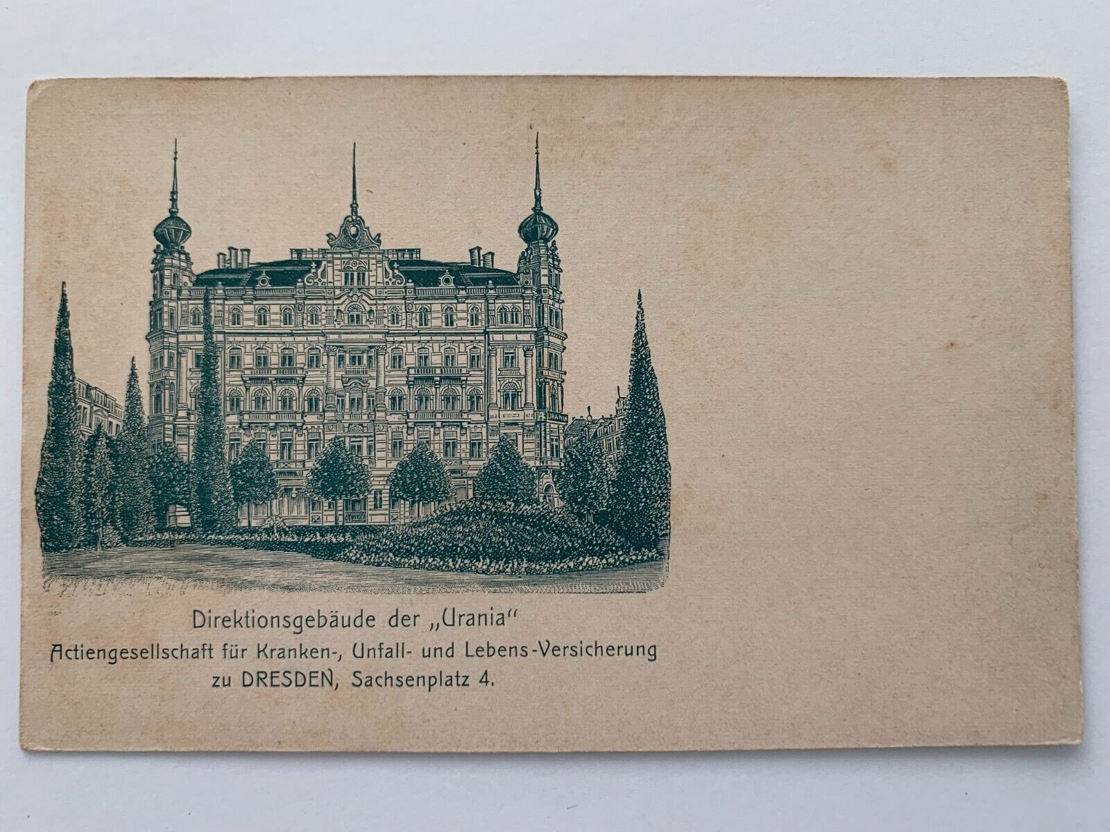 Sachsenplatz 4
