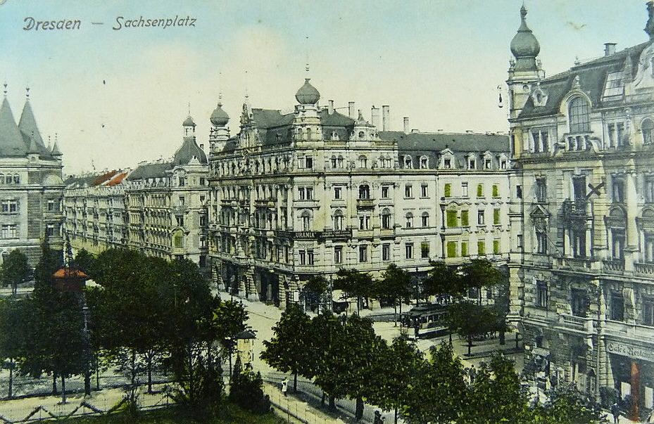 Sachsenplatz 4