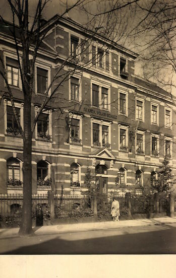Schumannstraße 21