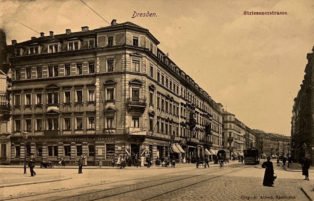 Striesener Straße 21 / (Zöllnerstraße)