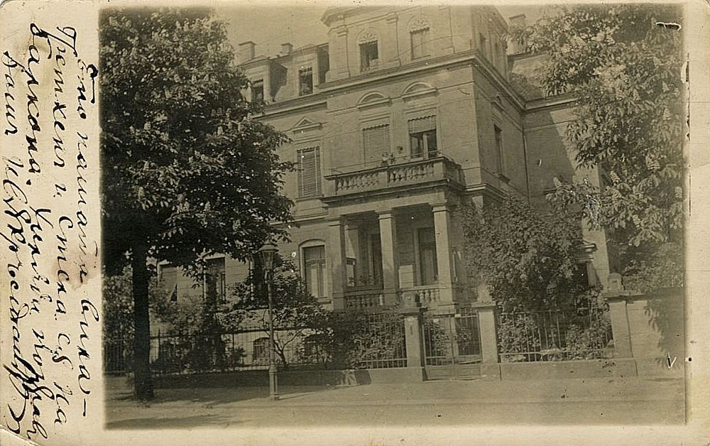 Wintergartenstraße 9