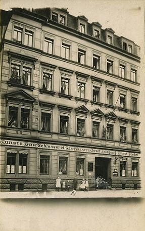 Wintergartenstraße 32