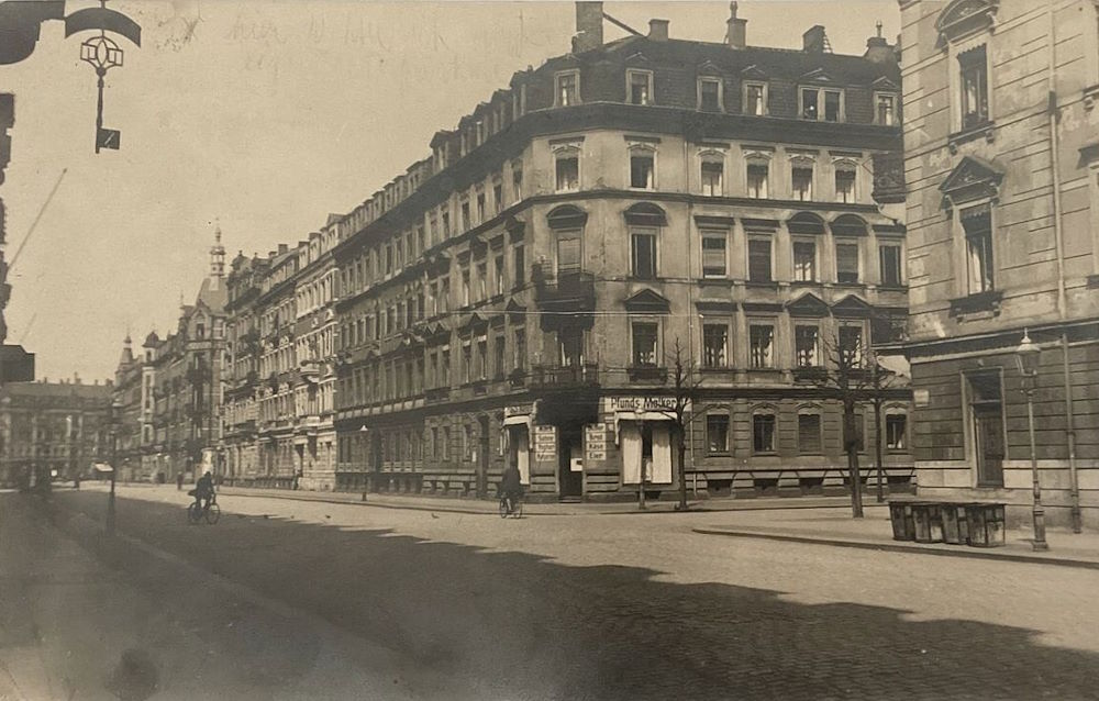 Wintergartenstraße 60 / Kamelienstraße