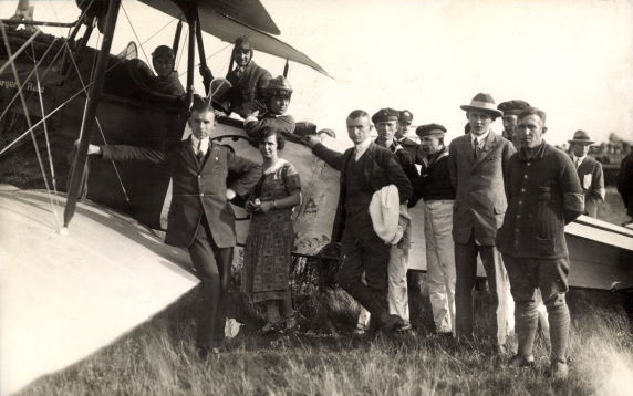 Städt. Land- u. Wasser-Flugplatz Dresden-Kaditz
