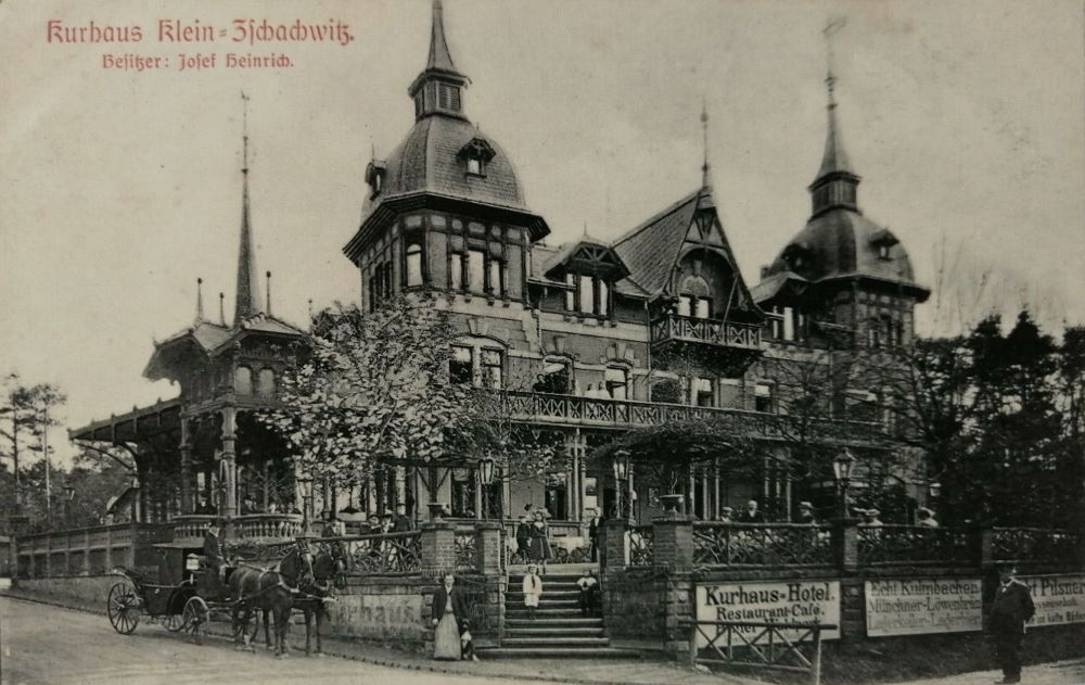 Kyawstraße 42 (-1926Pillnitzer Straße 42) / Wilhelm-Weitling-Straße (Carolastraße)