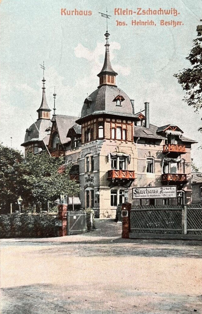 Kyawstraße 42 (-1926Pillnitzer Straße 42) / Wilhelm-Weitling-Straße (Carolastraße)