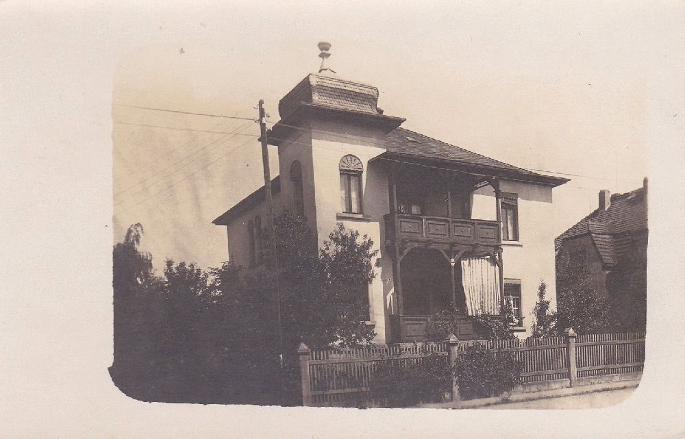 Therese-Malten-Straße 8