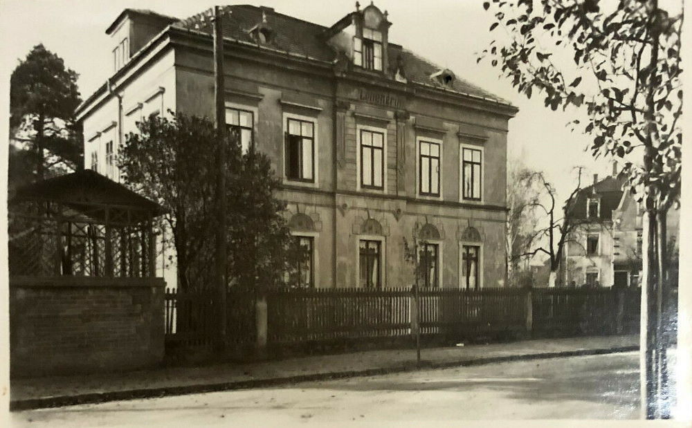 Boltenhagener Straße 11 (Querallee 11)