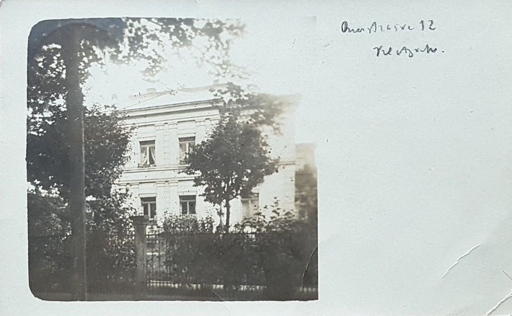 Boltenhagener Straße 12 (Querstraße 12, Querallee 12)