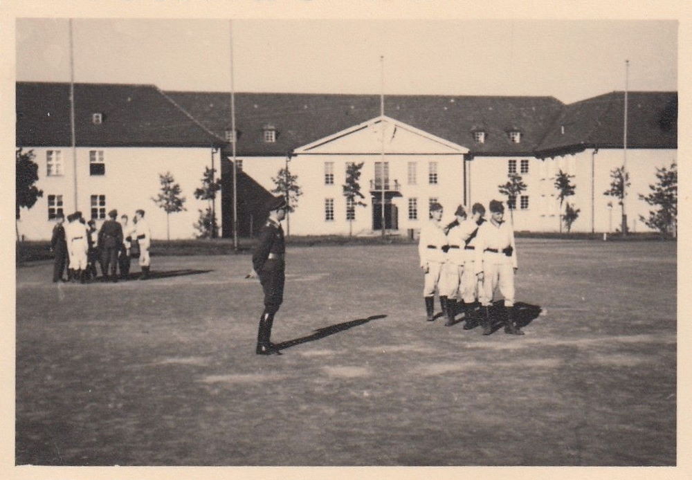 Hugo-Junkers-Ring 5