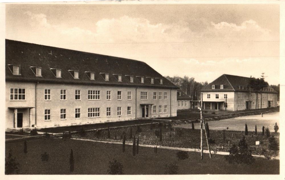 Hugo-Junkers-Ring 9