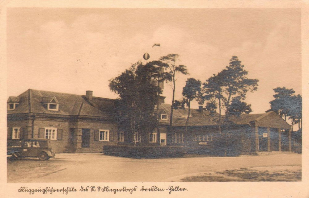Zur Wetterwarte 64