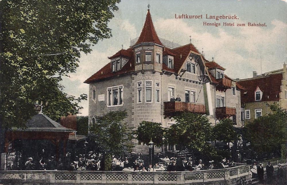Dresdner Straße 1