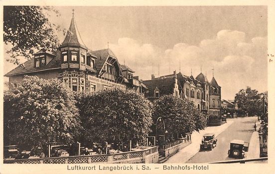 Dresdner Straße 1
