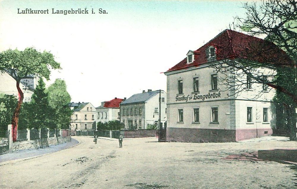 Hauptstraße 4