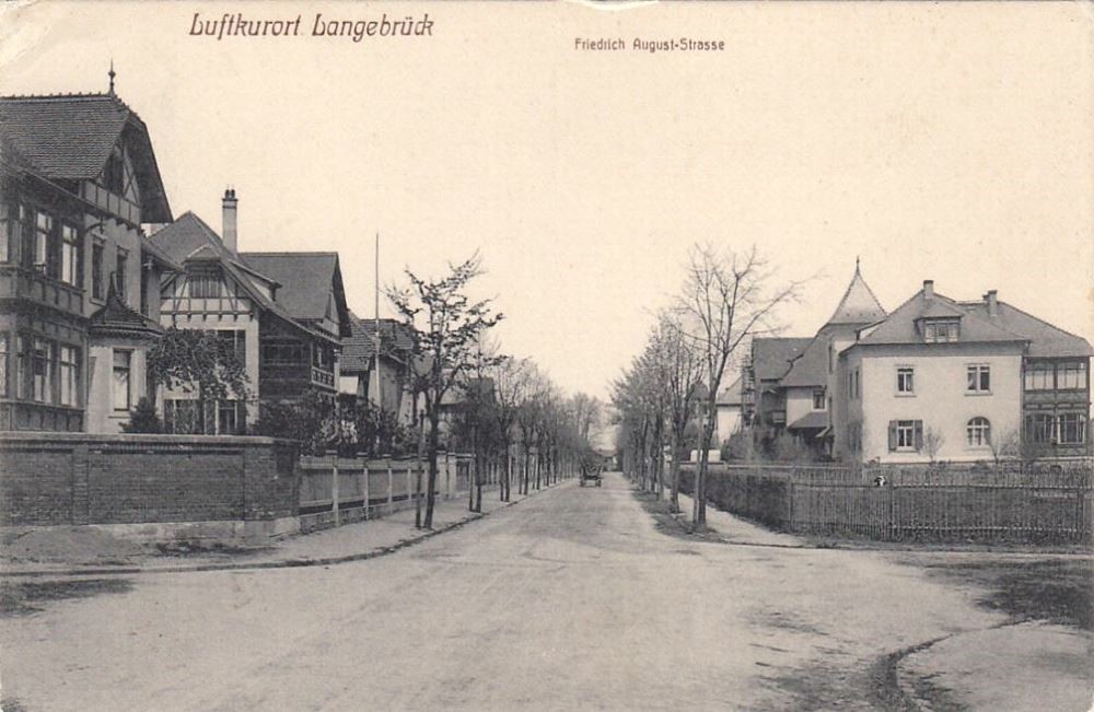 Jakob-Weinheimer-Straße 19 (Friedrich August-Straße) / Höntzschstraße
