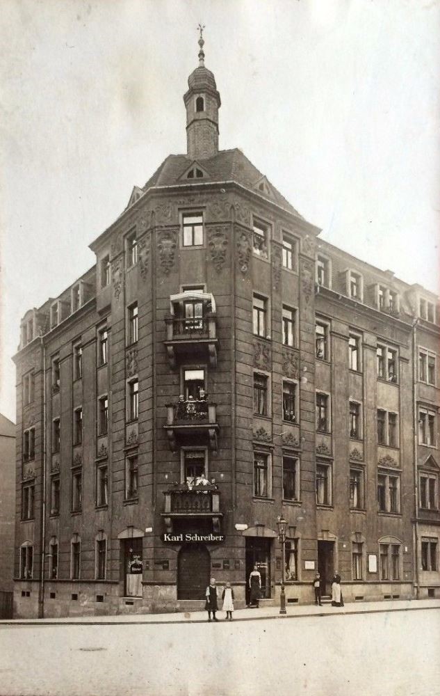 Fritz-Hoffmann-Straße 8 (Radebeuler Straße 8) / Rudolfstraße