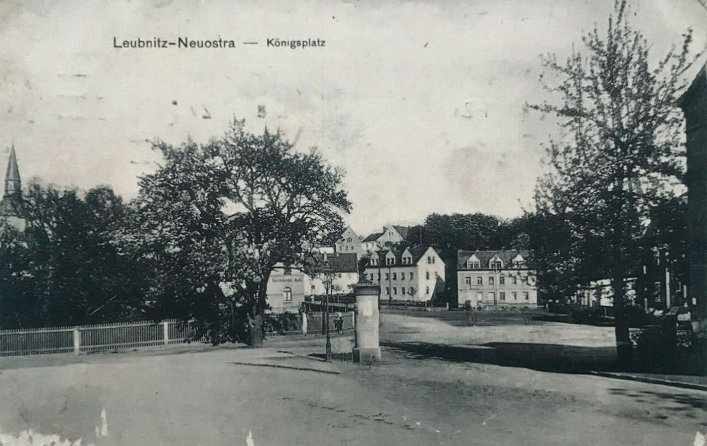 Klosterteichplatz