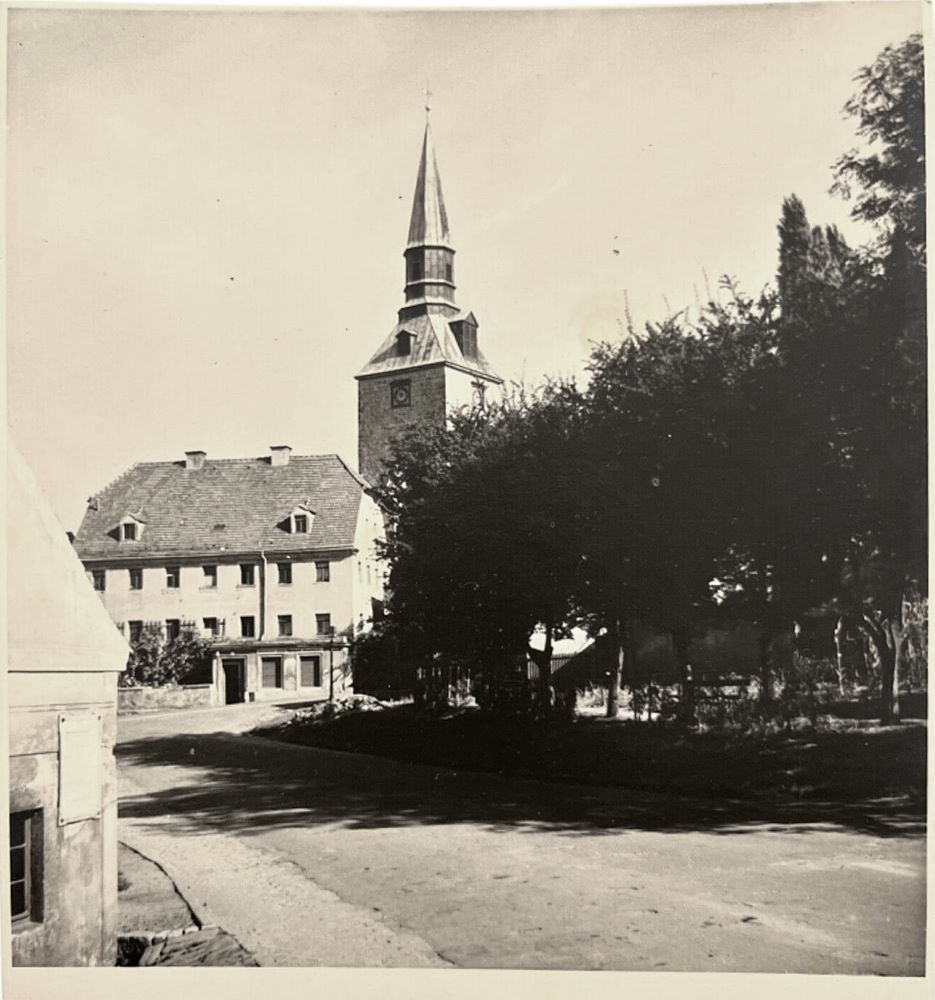Klosterteichplatz