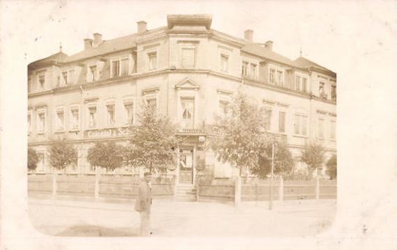 Dieselstraße 28 (Schulstraße 28) / Klettestraße (Bismarckstraße)