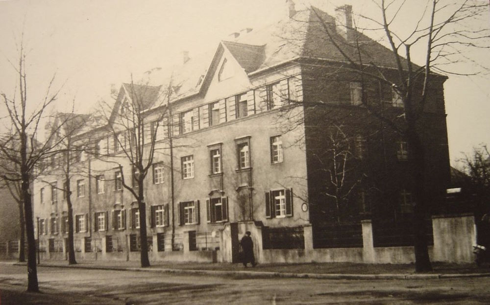 Lilienthalstraße 11b / Guerickestraße