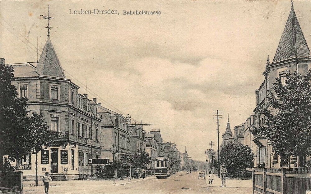 Stephensonstraße 28 (Bahnhofstraße 28) / Klettestraße (Bismarckstraße)