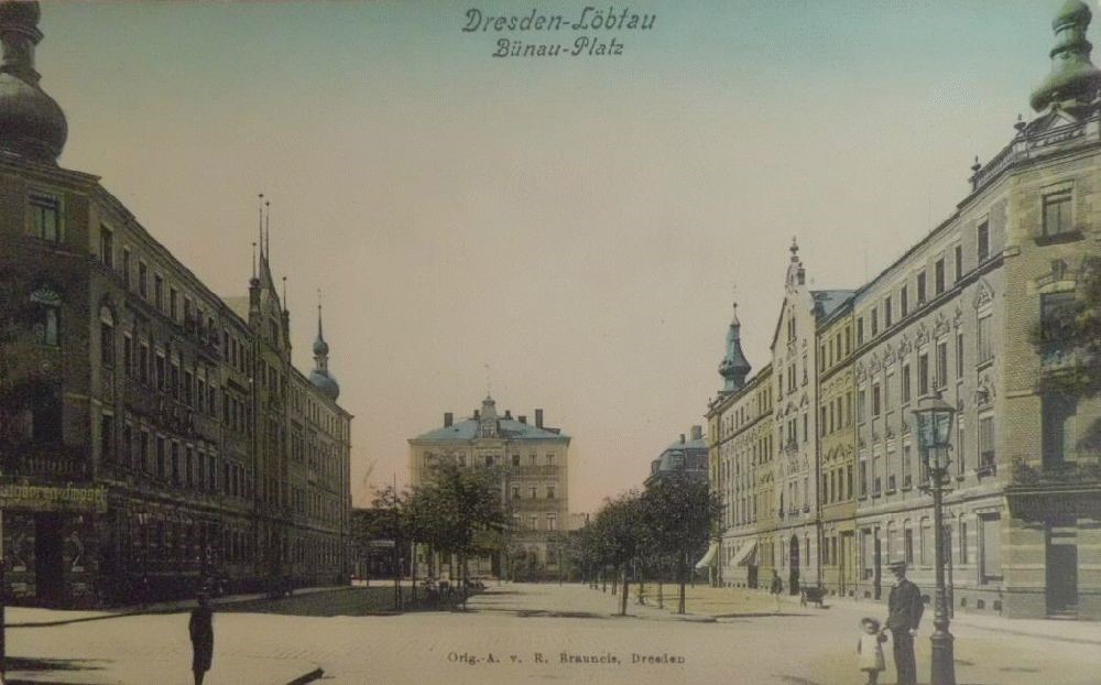 Bünauplatz