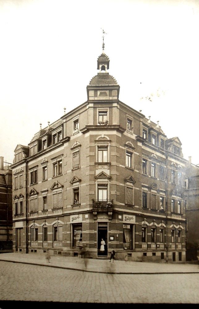Döhlener Straße 33 / Chausseehausstraße (Dr. Schmidt-Straße)
