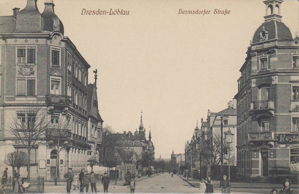 Rudolf-Renner-Straße 41 (Kronprinzenstraße 41) / Hermsdorfer Straße