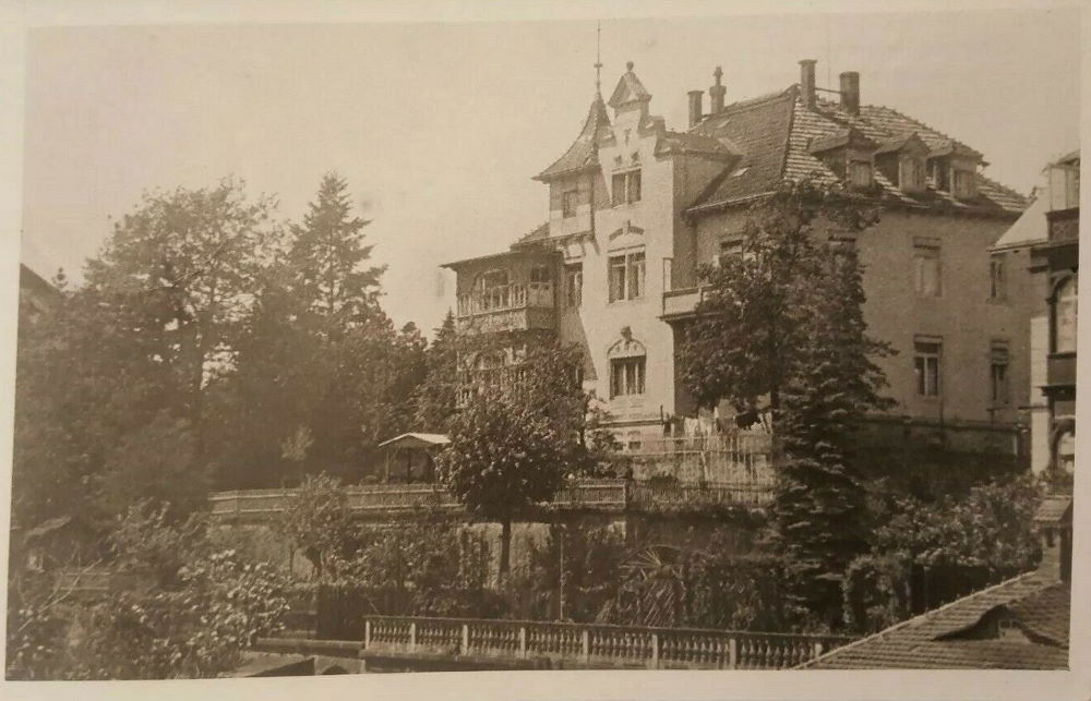 An der Berglehne 14 (Ferdinandstraße 1, Kirchbachstraße 14)