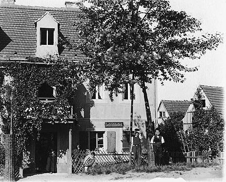 Dammstraße 8
