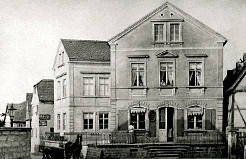 Friedrich-Wieck-Straße 20