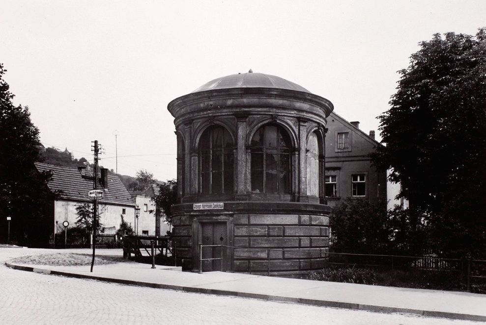 Friedrich-Wieck-Straße