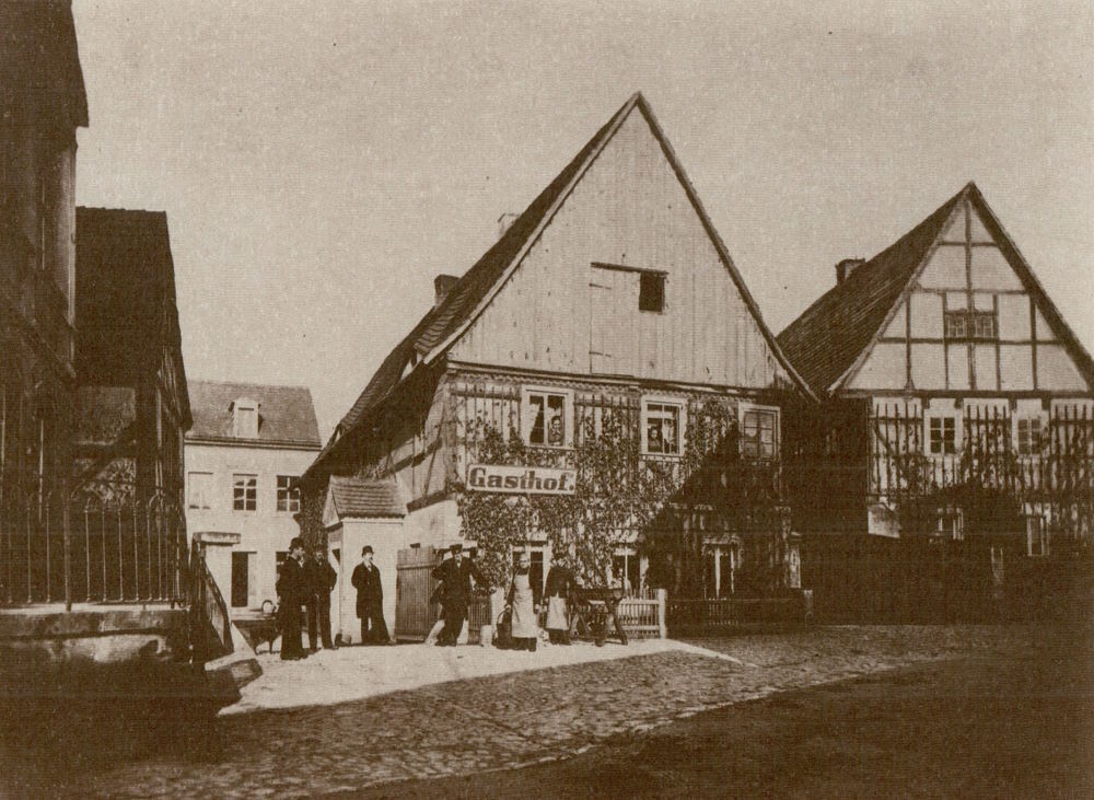 Friedrich-Wieck-Straße 18
