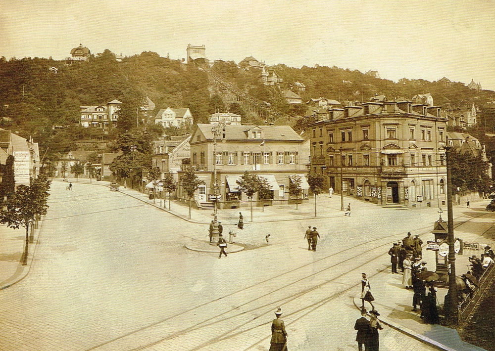 Körnerplatz 1