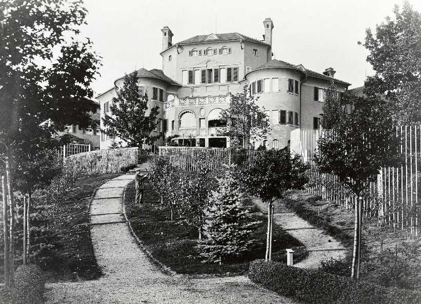 Kügelgenstraße 12