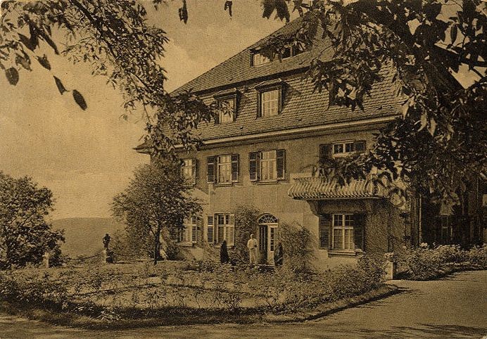 Franziska-Tiburtius-Straße 10