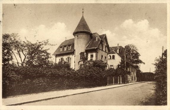 Schevenstraße 35 (Carolastraße 35)