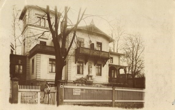 Steglichstraße 38 (Weißer Hirsch-Straße 38, Bautzner Straße 44)