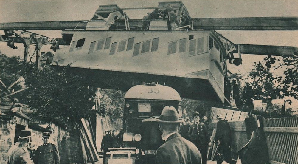 Schwebebahn