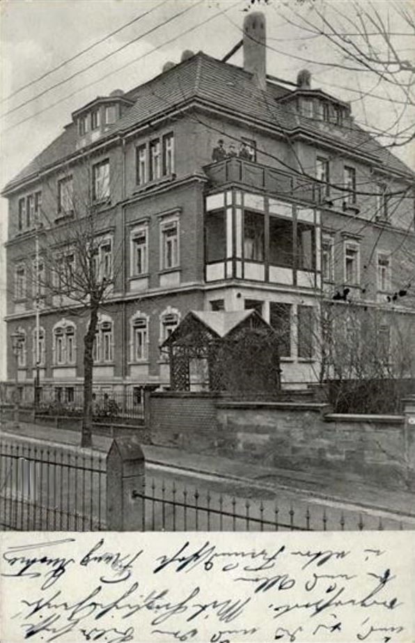 Wilhelminenstraße 8