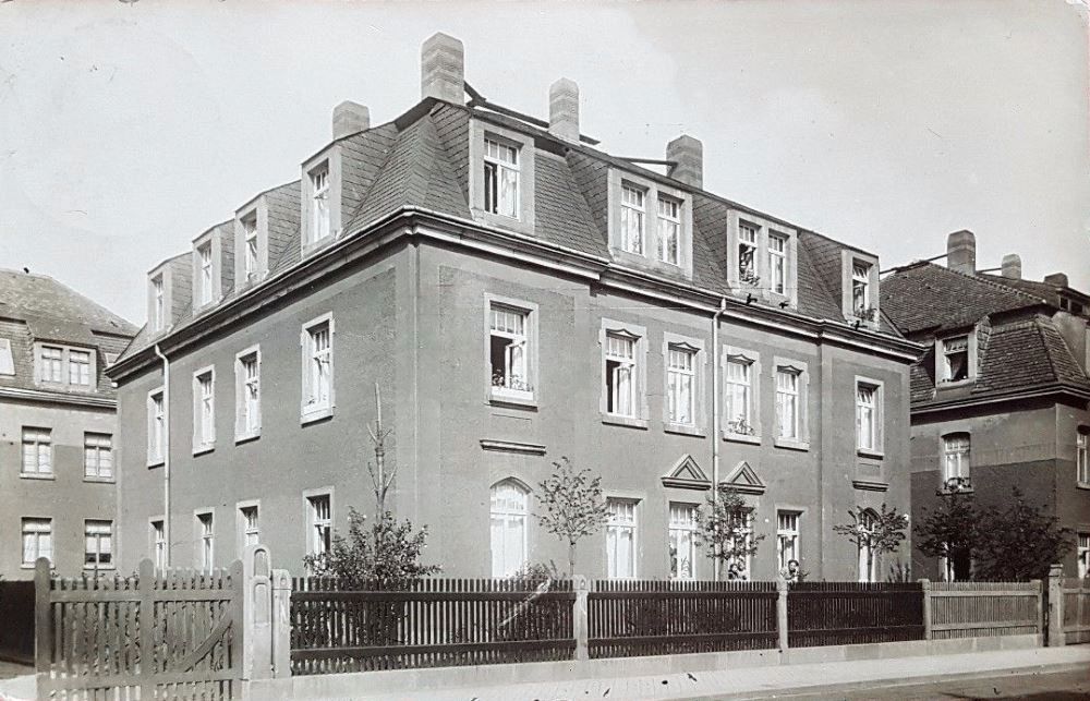 Franz-Lehmann-Straße 7 (1904-46 Lützowstraße 7)
