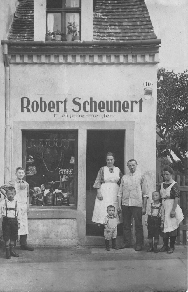 Tichatscheckstraße 10